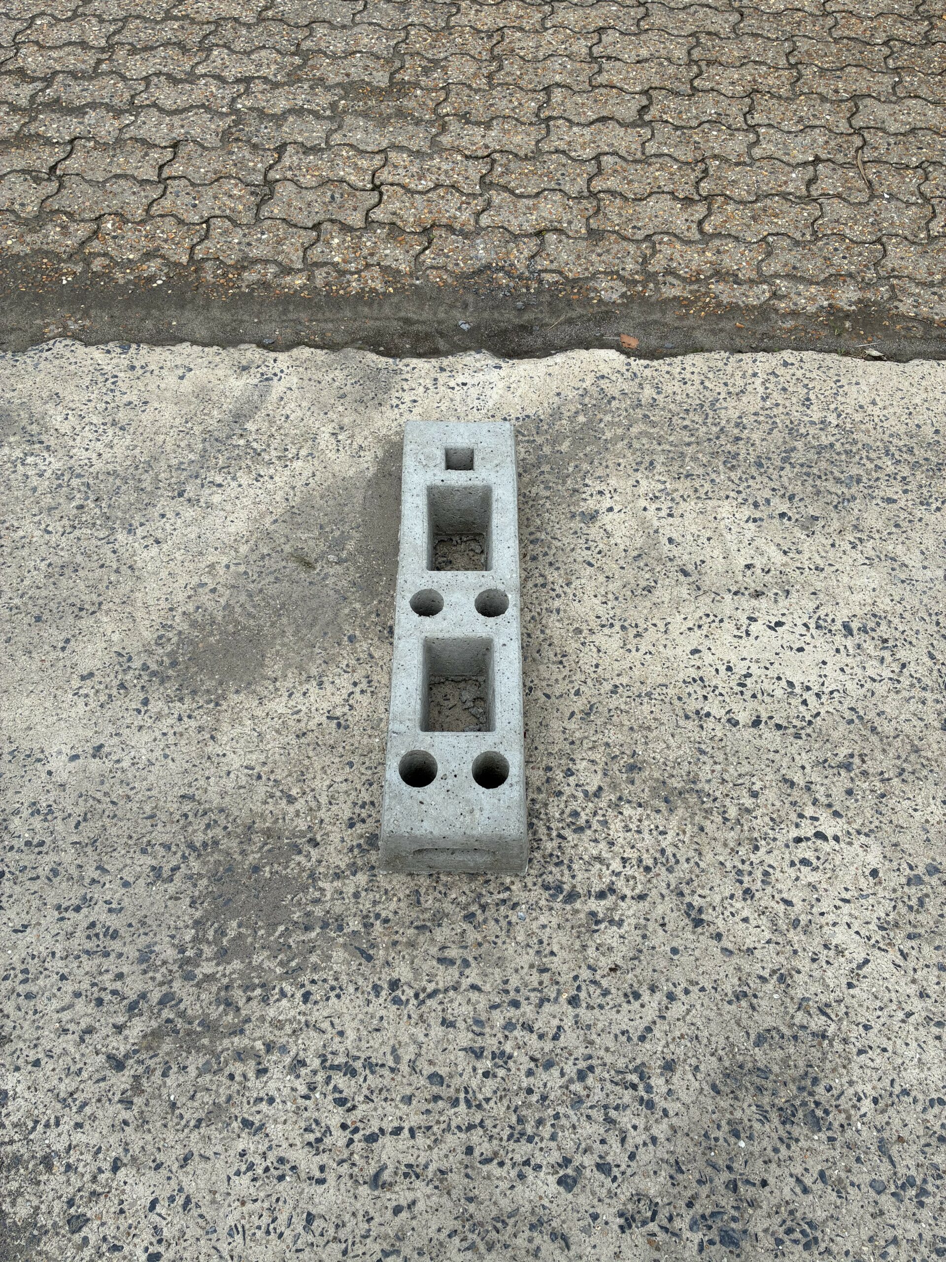 Plot béton 24 kgs – Image 2