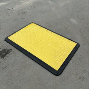 Plaque passage véhicule